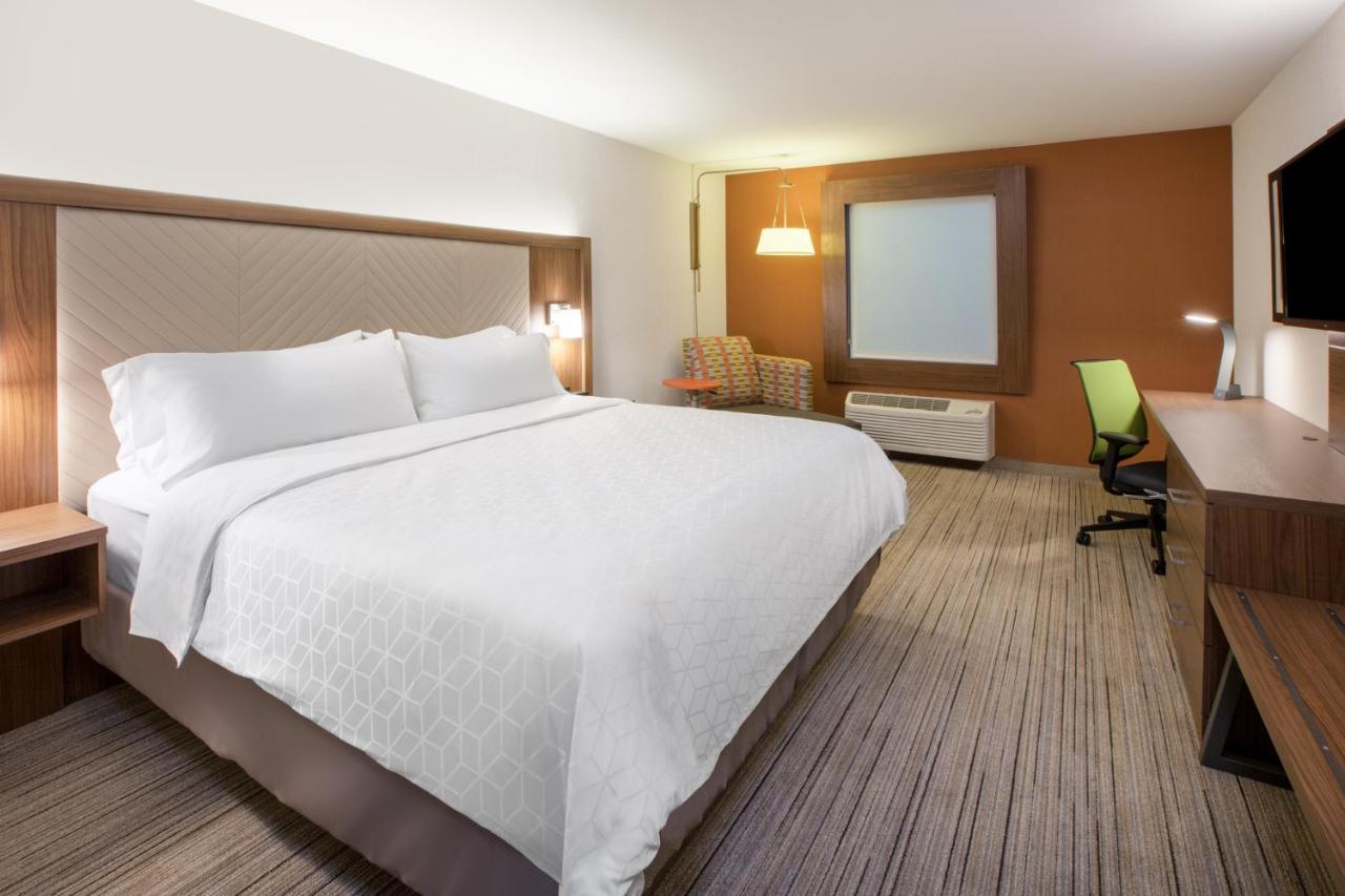 Holiday Inn Express & Suites - Las Vegas - E Tropicana By Ihg Zewnętrze zdjęcie