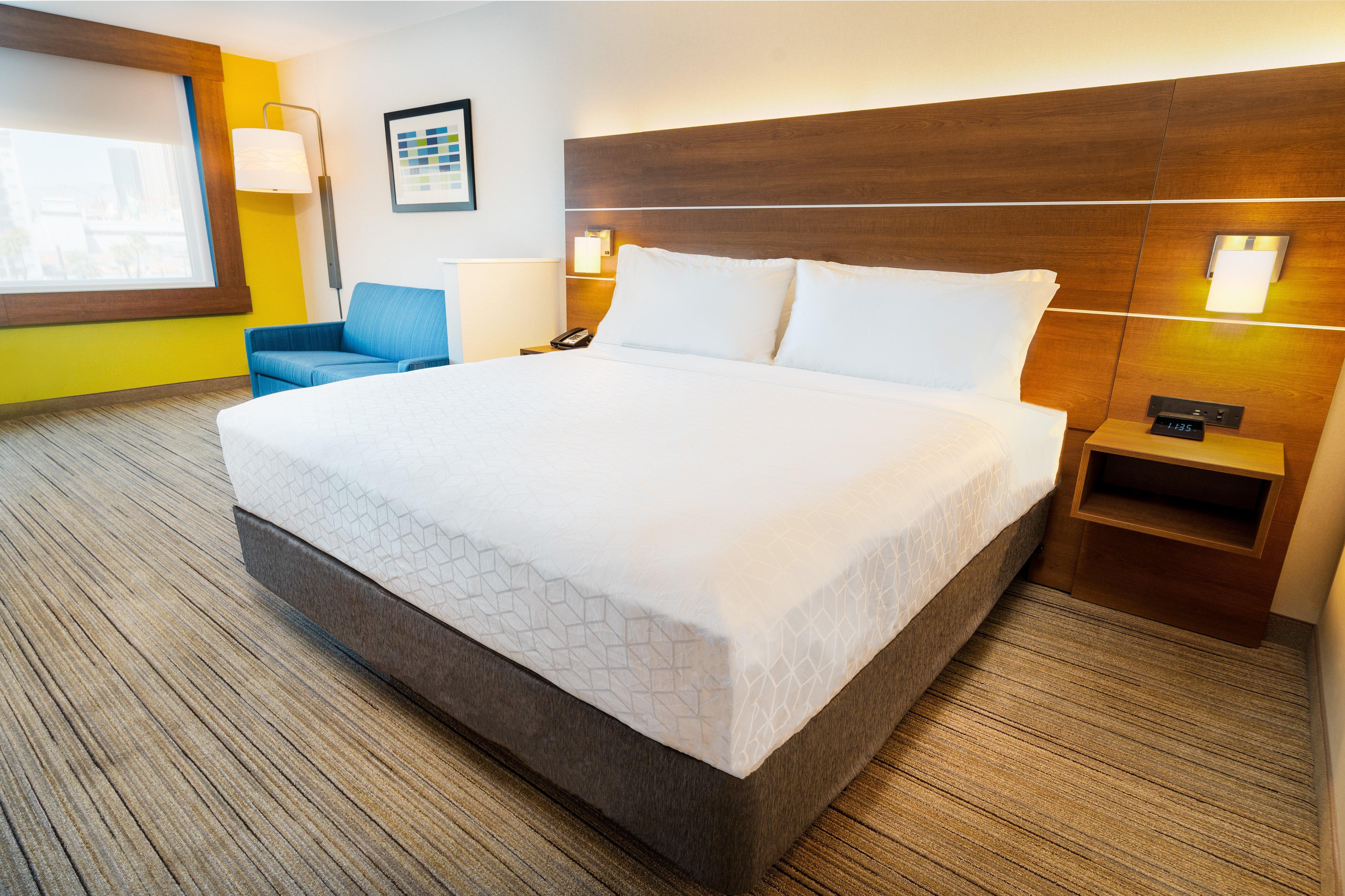 Holiday Inn Express & Suites - Las Vegas - E Tropicana By Ihg Zewnętrze zdjęcie