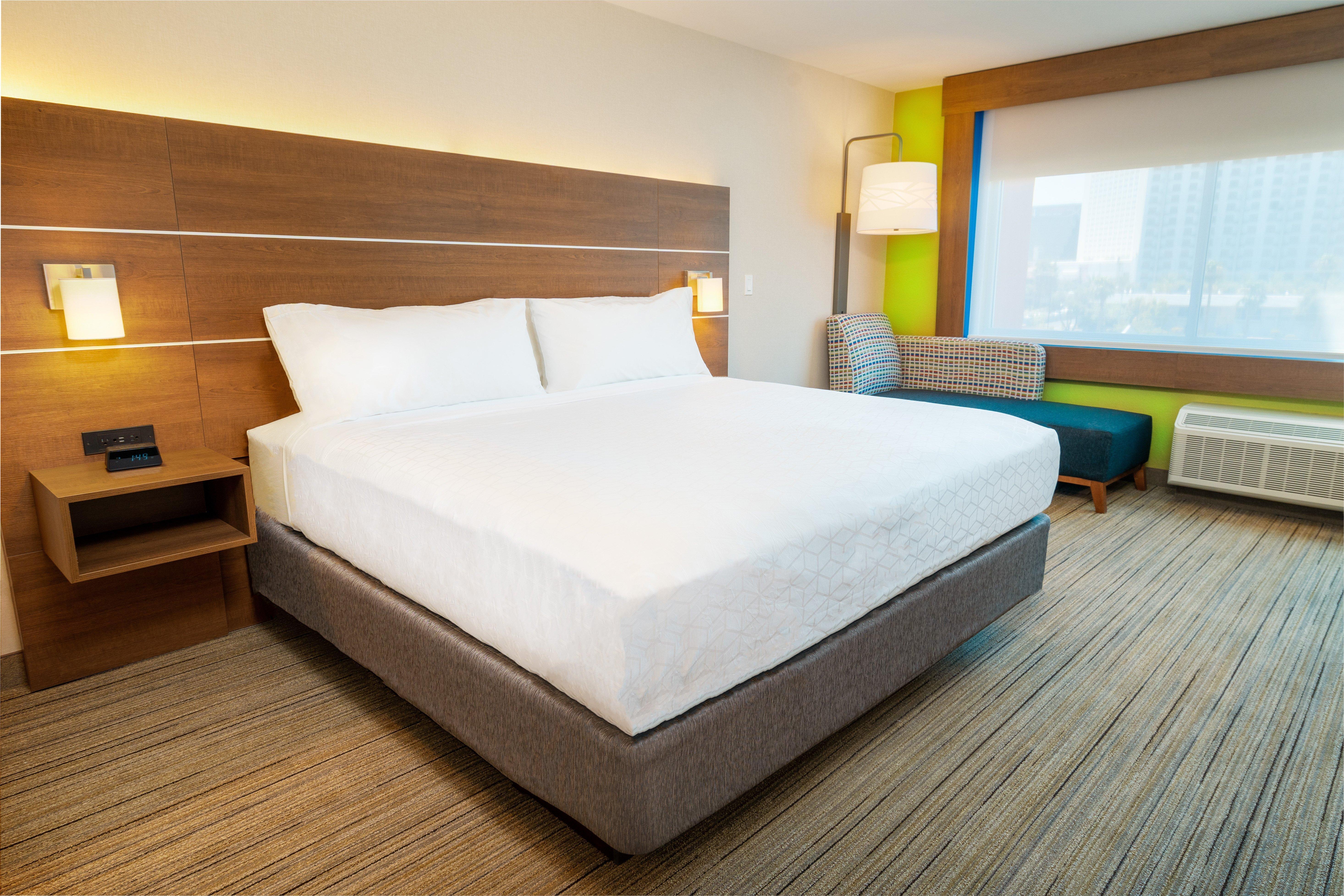 Holiday Inn Express & Suites - Las Vegas - E Tropicana By Ihg Zewnętrze zdjęcie
